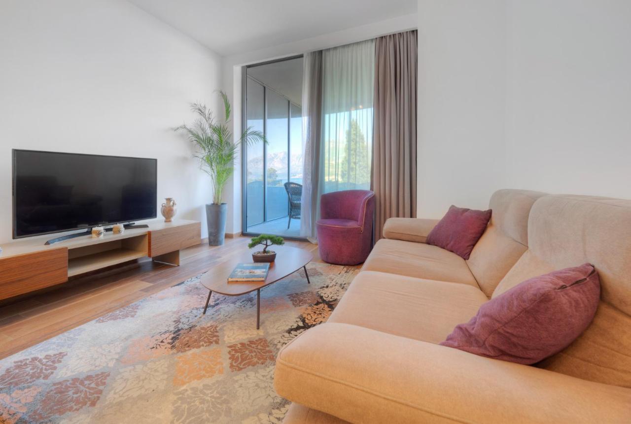 Apartments Garden Azure Budva Bagian luar foto