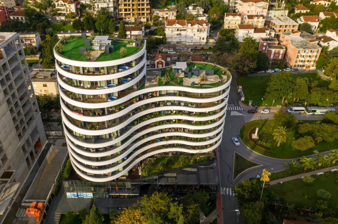 Apartments Garden Azure Budva Bagian luar foto